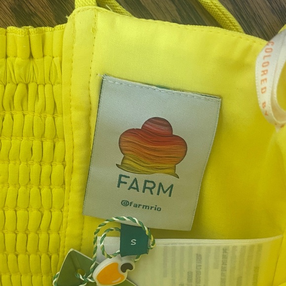 Farm Rio bright Yellow shell Top - Picture 3 of 5